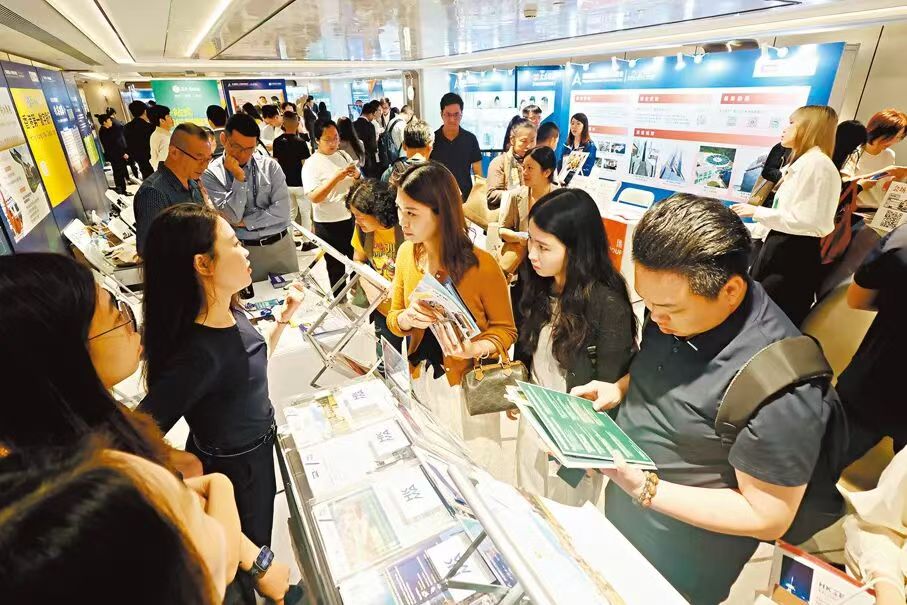 香港高校畢業生就業市場呈現新趨勢，AI人才供不應求